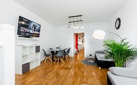 Dr Apartments